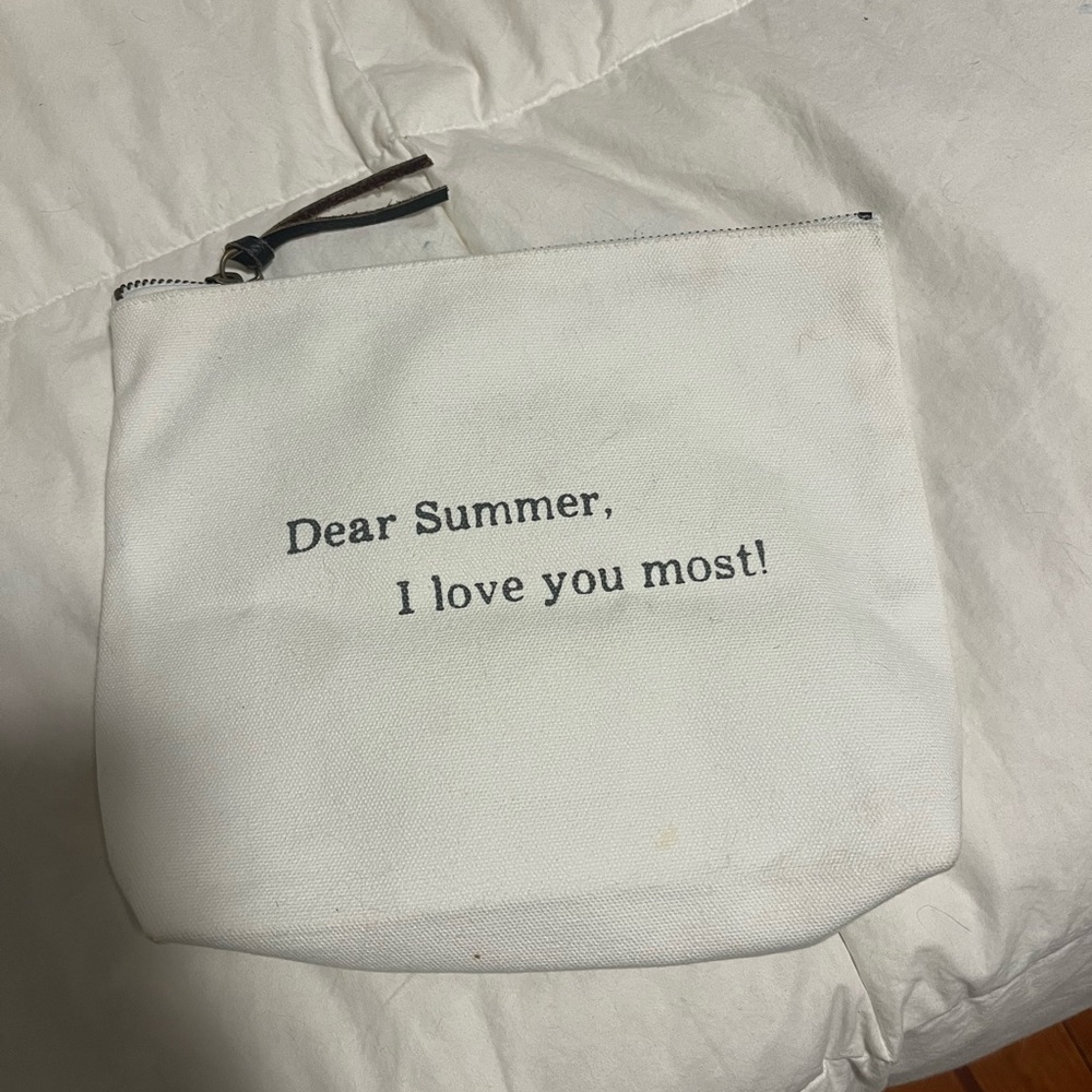 White zipper cosmetic mini bag